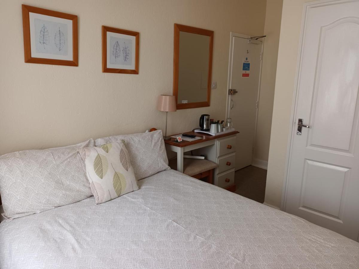 Fosters Guest House Weymouth Extérieur photo