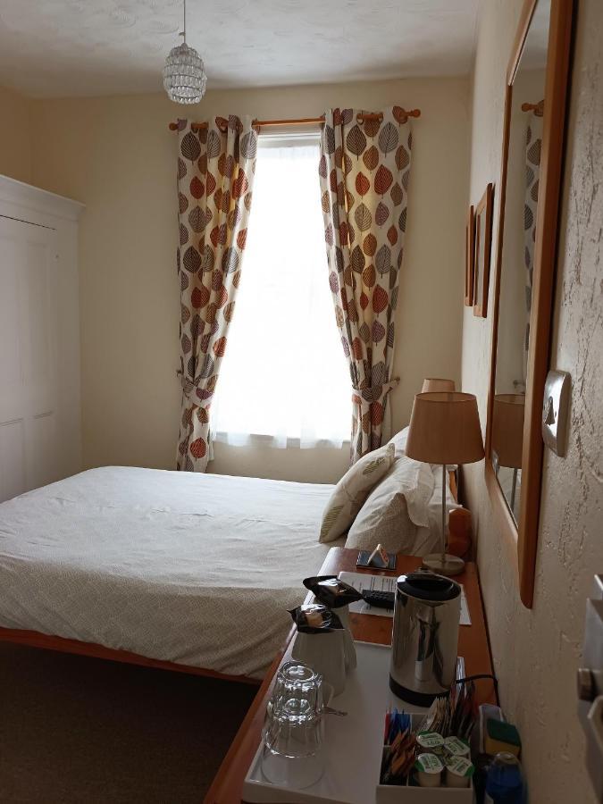 Fosters Guest House Weymouth Extérieur photo